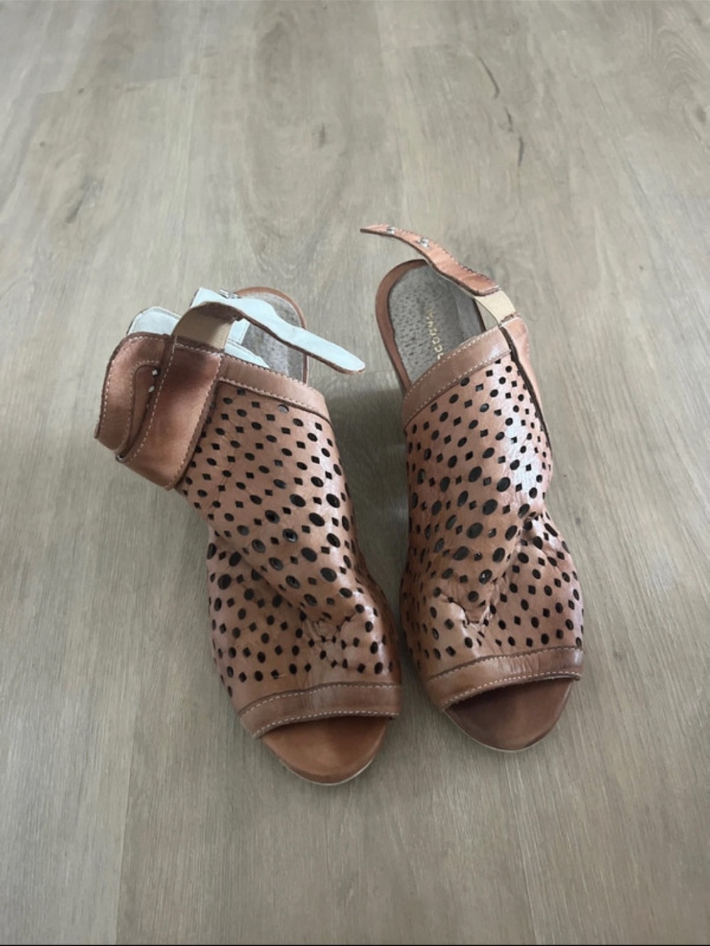 Chocolat Blu Tan Perforated Slingback Heels